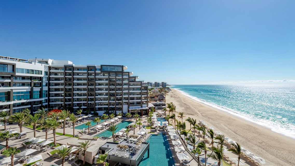 Garza Blanca Pools