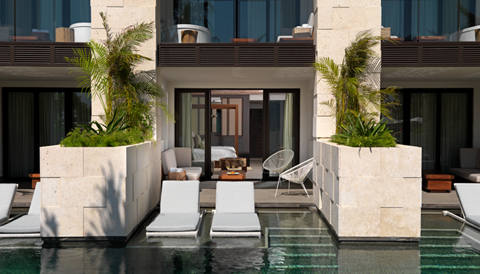 Unico Swim out room